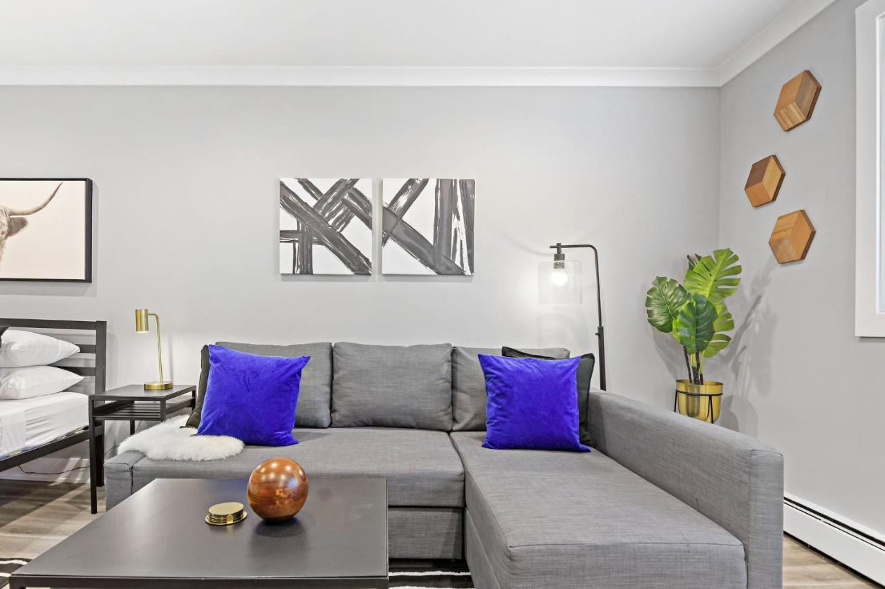 Sophisticated Studio Apartment With Modern Kitchen - Oakdale Od2 Rep Chicago Exterior photo